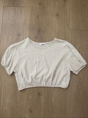 Cropped Linen-Textured Cream Puff-Sleeve Top